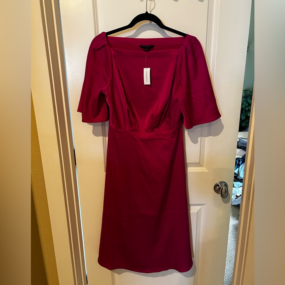 Banana burgundy/cranberry beautiful dress.